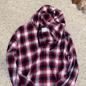 Mens plaid hooded flannel.  American eagle size XL